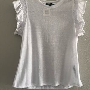 Adrianna Papell White Ruffle Sleeve Blouse. EUC. PTP 19”, Length 22”